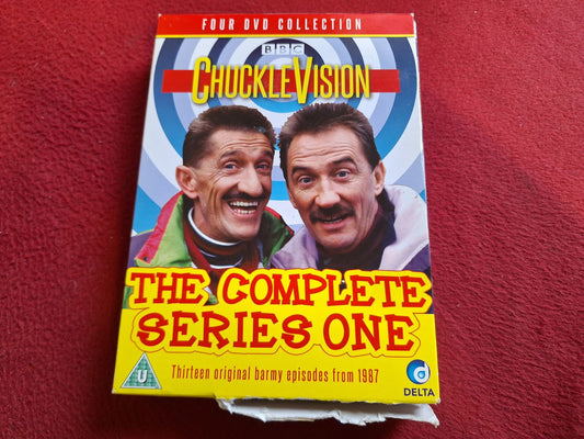 CHUCKLEVISION SERIES 1 BOX DVD