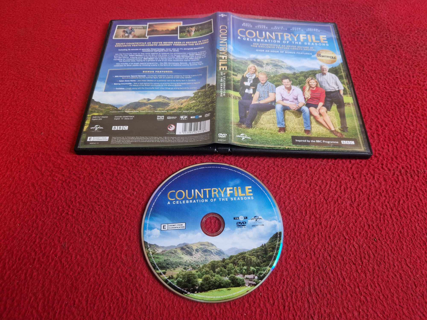 COUNTRY FILE A CELEBRATION OF THE SEASONS DVD