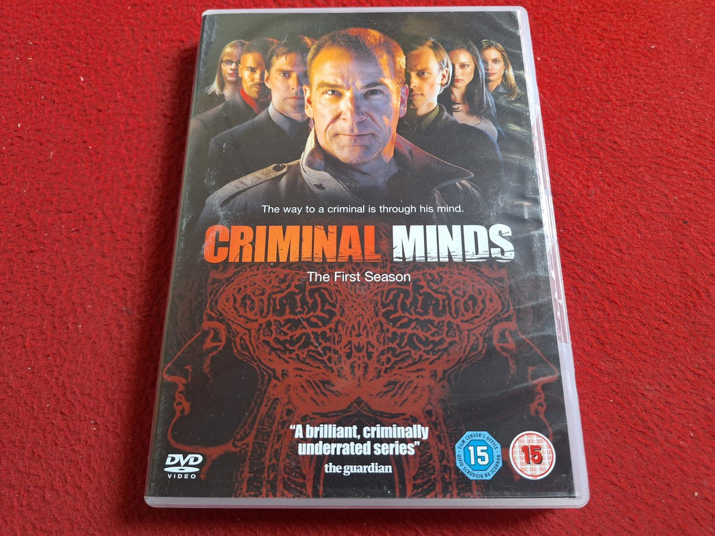 CRIMINAL MINDS SEASON 1 BOX DVD