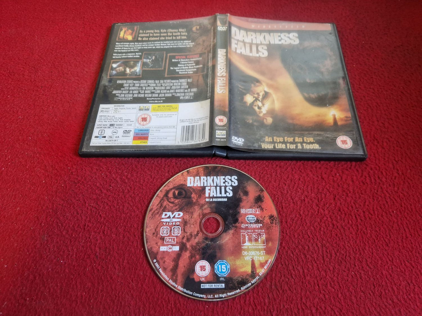 DARKNESS FALLS [ ENGELSK TEXT ] DVD