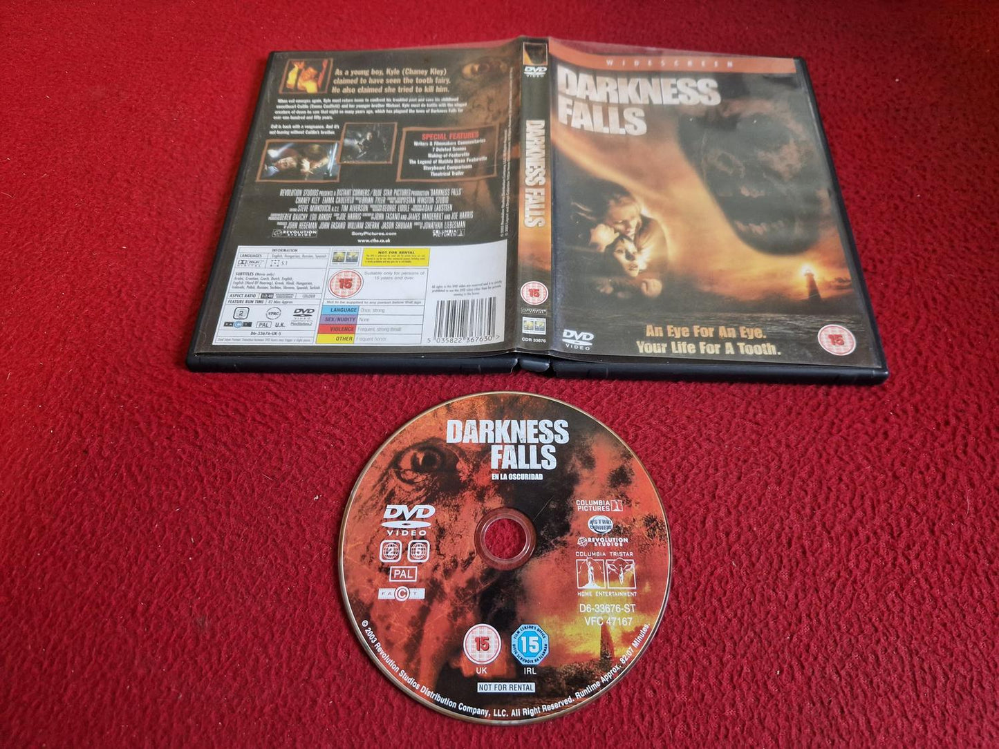 DARKNESS FALLS [ ENGELSK TEXT ] DVD