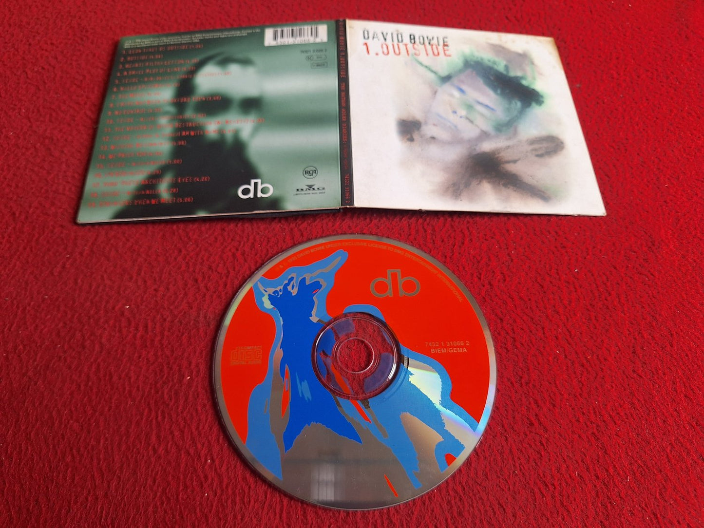 DAVID BOWIE 1. OUTSIDE [ VATTENSKADA SE BILD ] CD