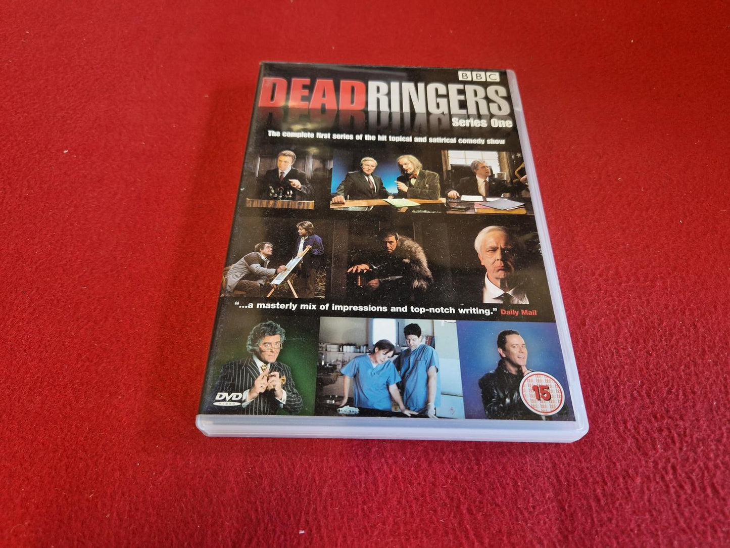 DEAD RINGERS SERIES 1 BOX till DVD