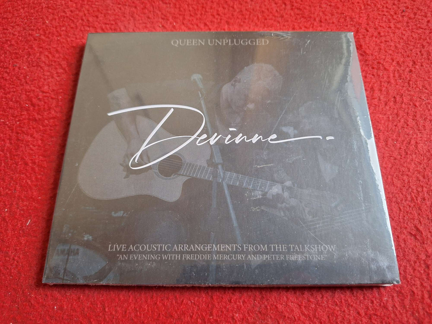 DEVINNE QUEEN UNPLUGGED LIVE ACCOUSTIC ARRANGEMENTS FROM THE TALKSHOW CD