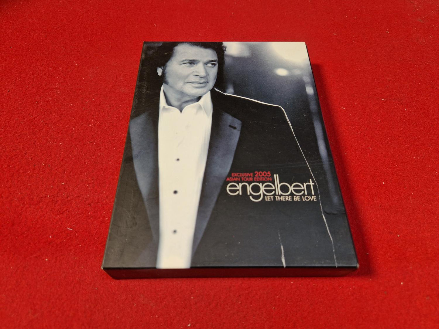 ENGELBERT LET THERE BE LOVE 2005 ASIAN TOUR EDITION BOX till DVD