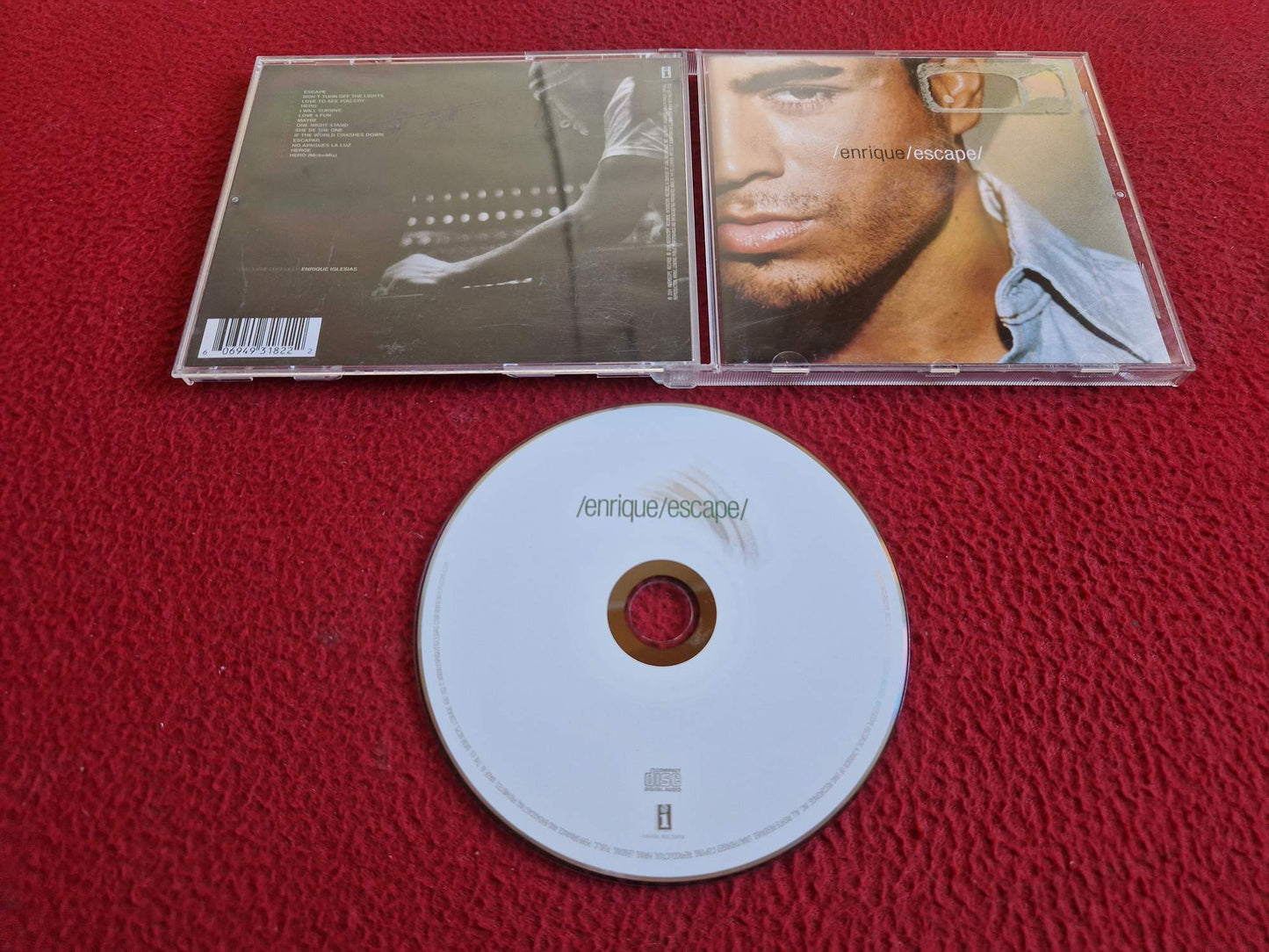 ENRIQUE ESCAPE CD