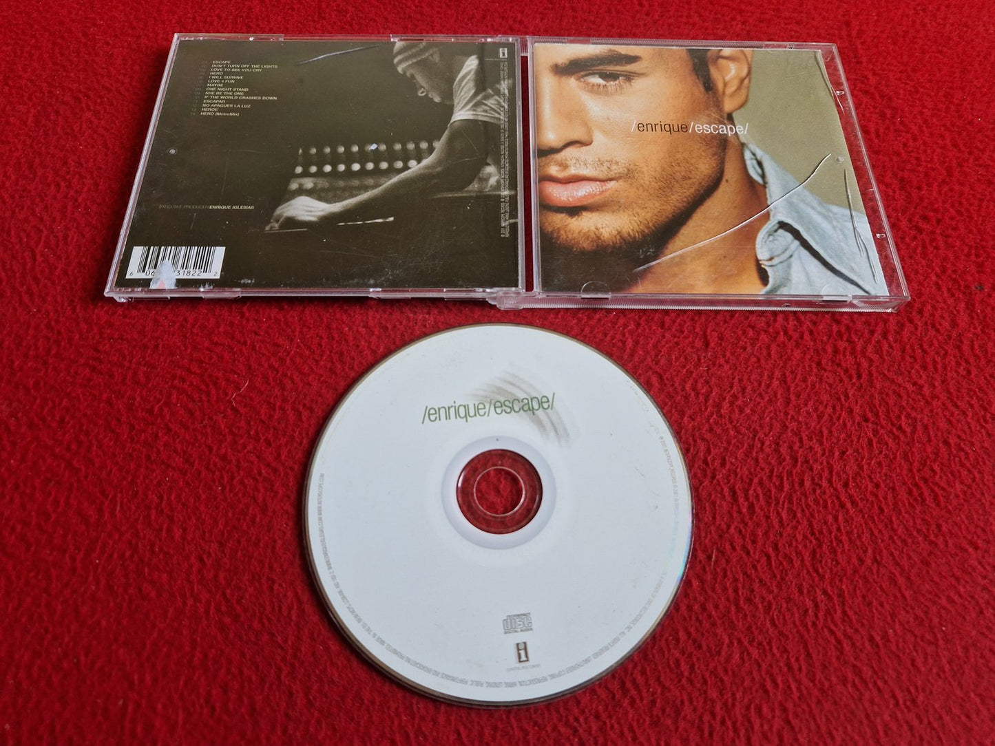 ENRIQUE IGLESIAS ESCAPE CD