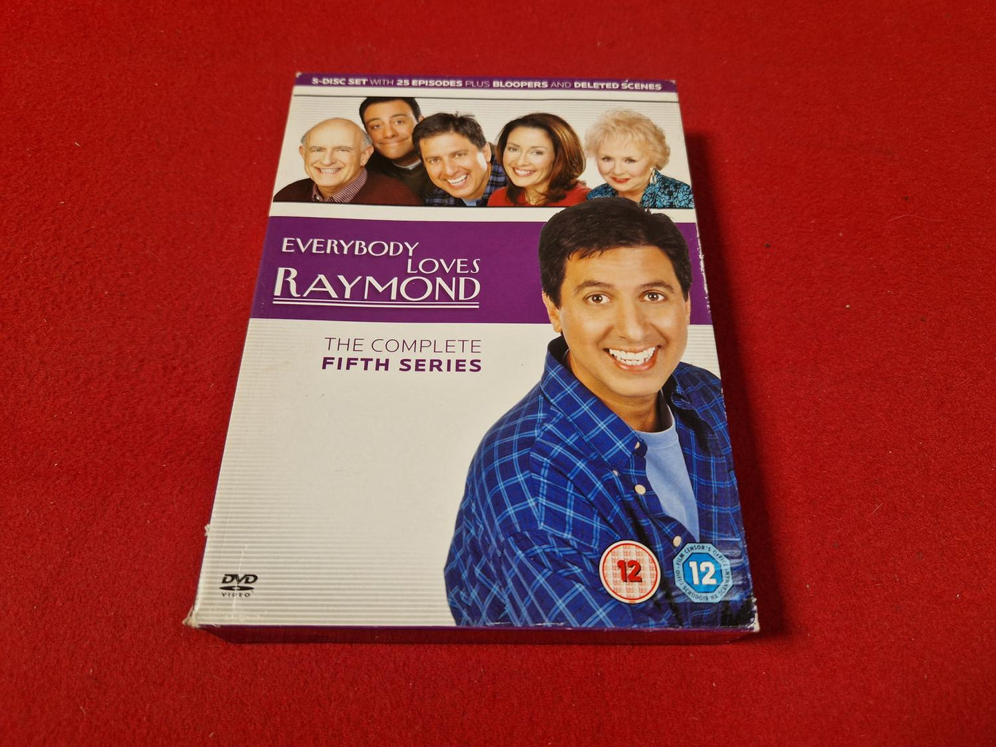 EVERYBODY LOVES RAYMOND THE COMPLETE SERIES 5 till DVD