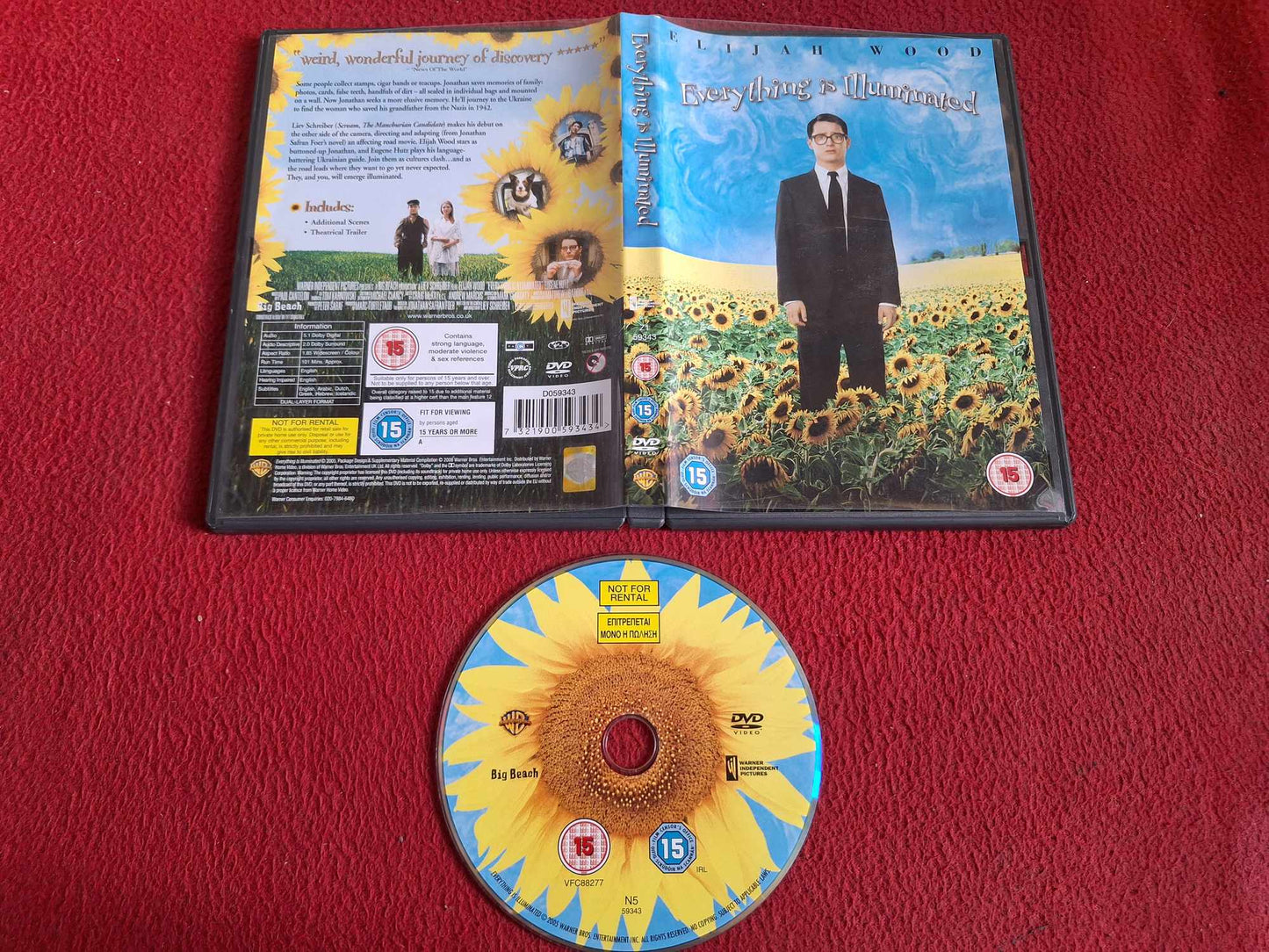 EVERYTHING IS ILLUMINATED DVD
