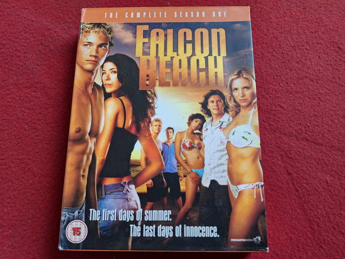FALCON BEACH SEASON 1 BOX DVD