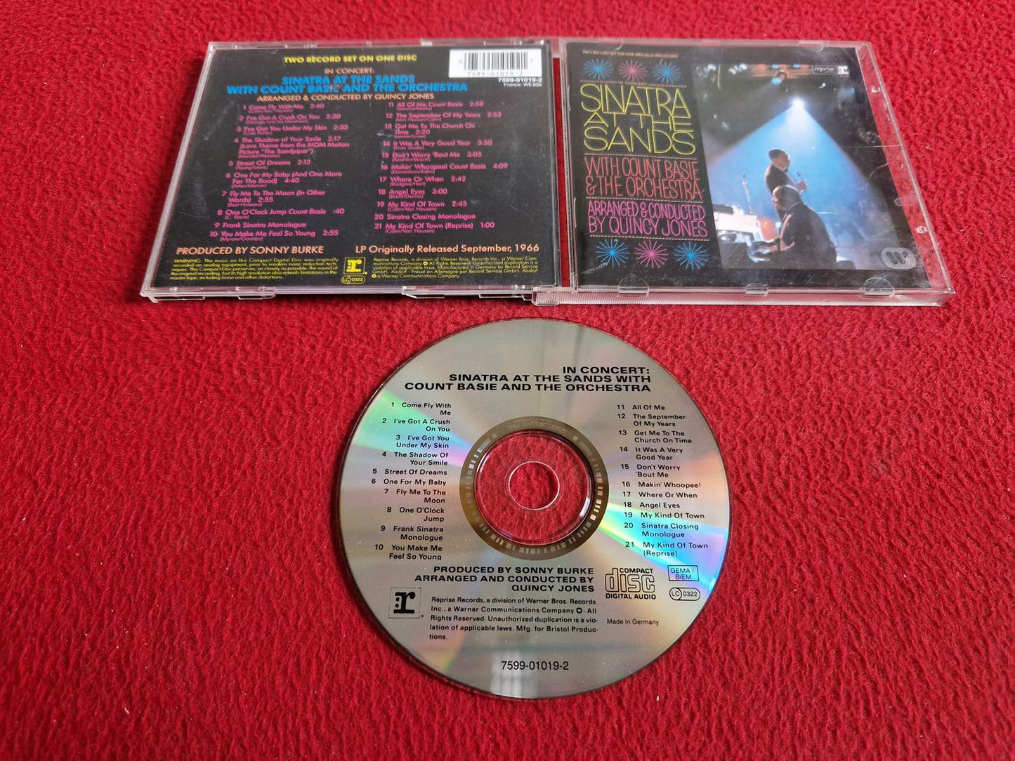 FRANK SINATRA AT THE SANDS WITH COUNT BASIE AND THE ORCHESTRA CD