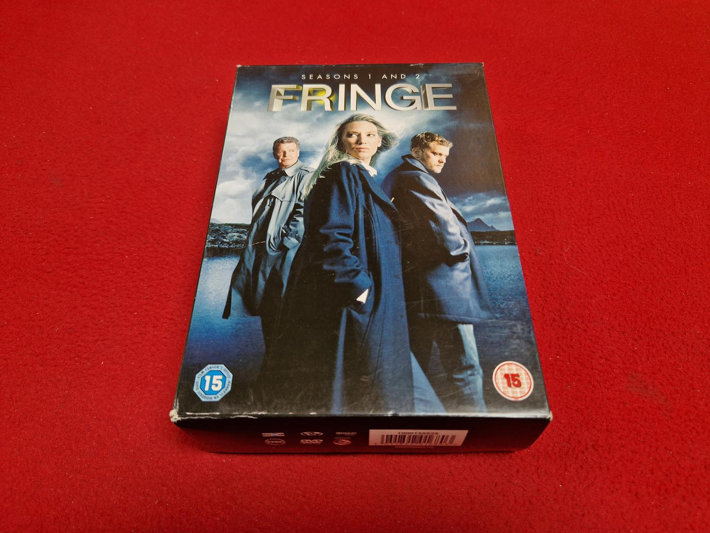 FRINGE SEASON 1 & 2 BOX till DVD
