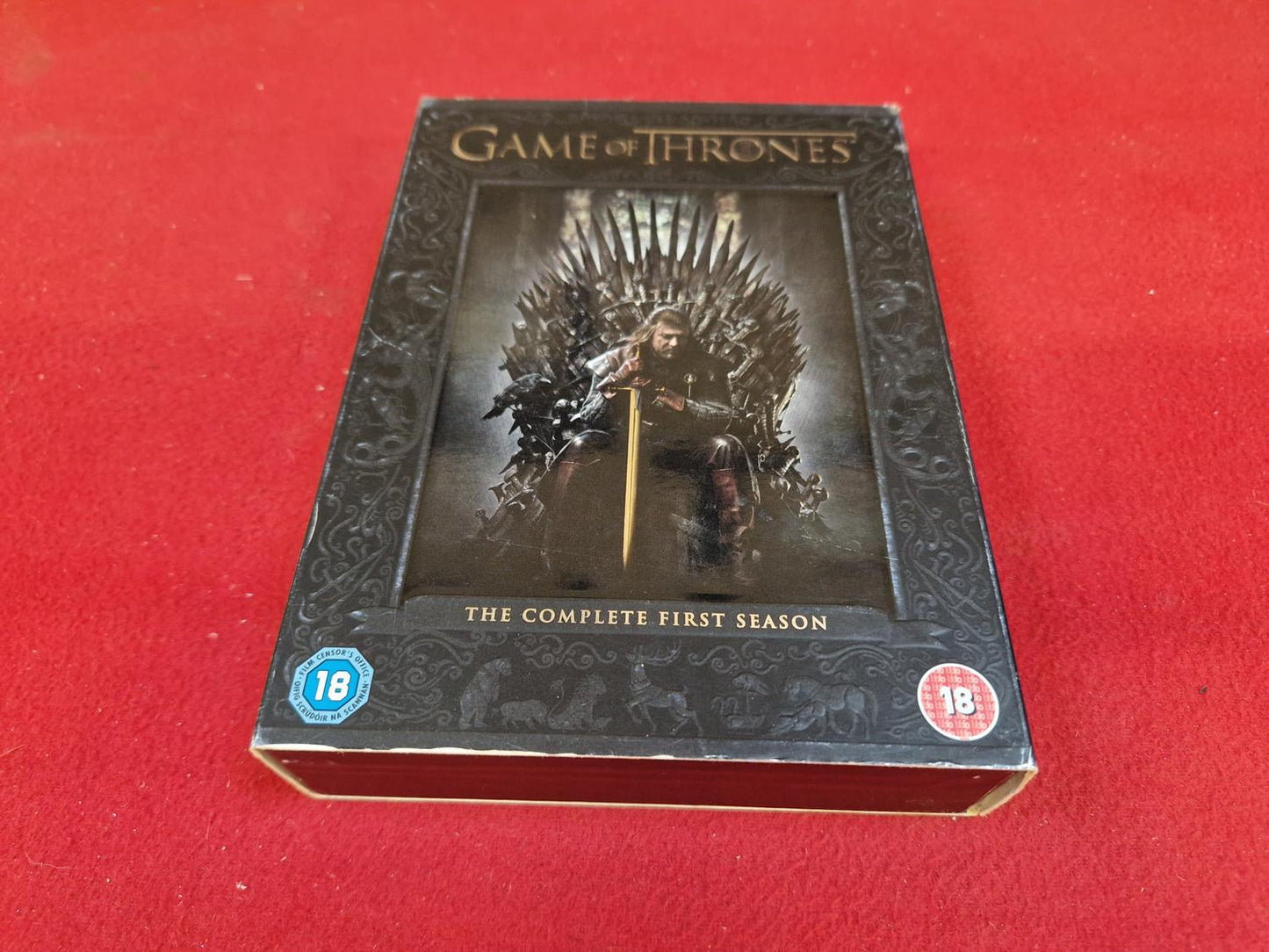 GAME OF THRONES THE COMPLETE SEASON 1 BOX till DVD