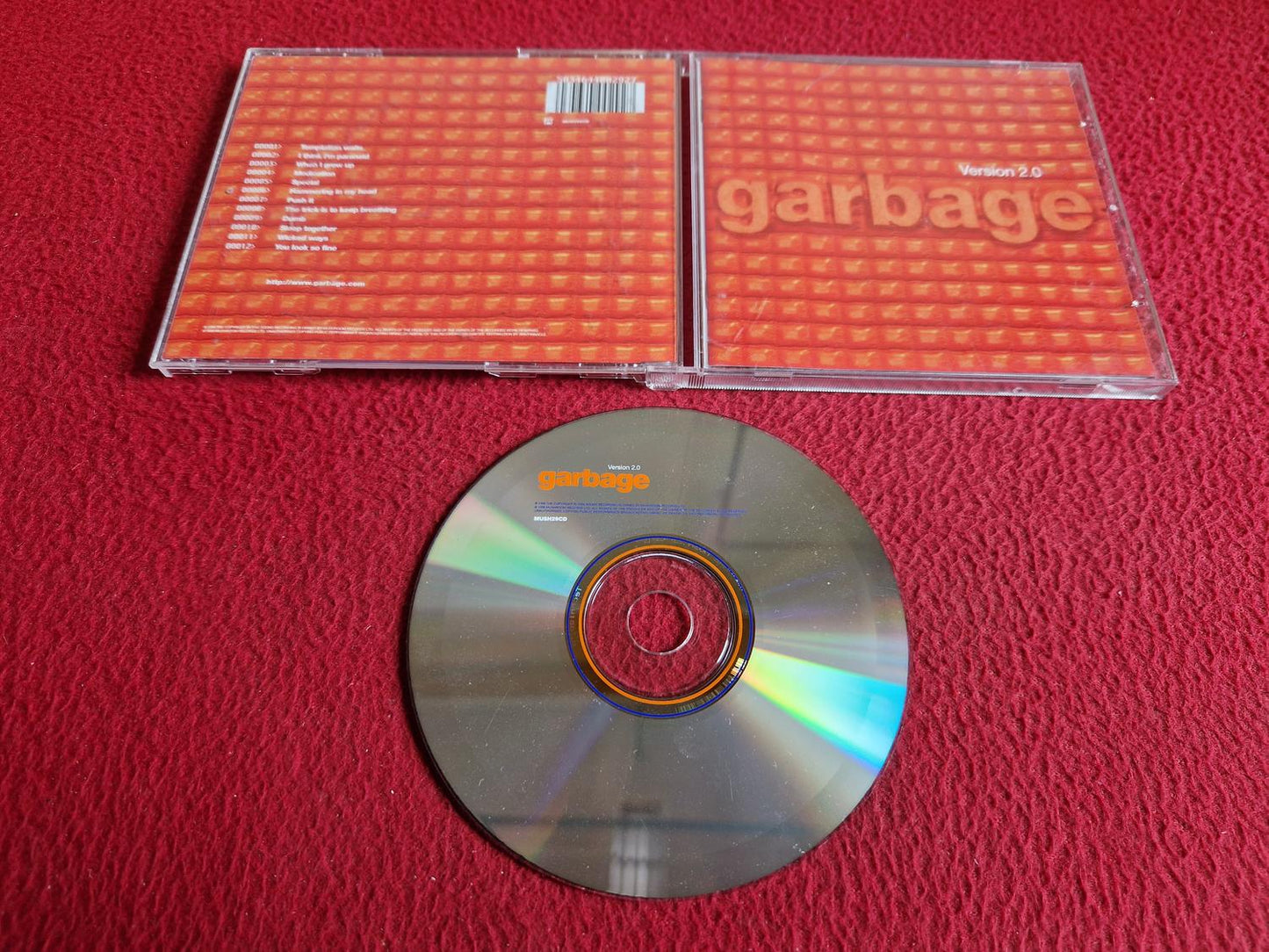 GARBAGE VERSION 2.0 CD