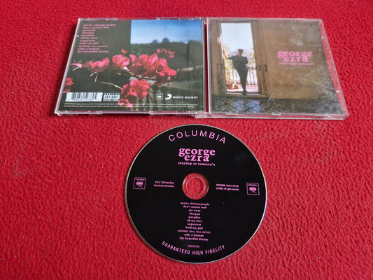 GEORGIA EZRA STAYING AT TAMARA'S CD