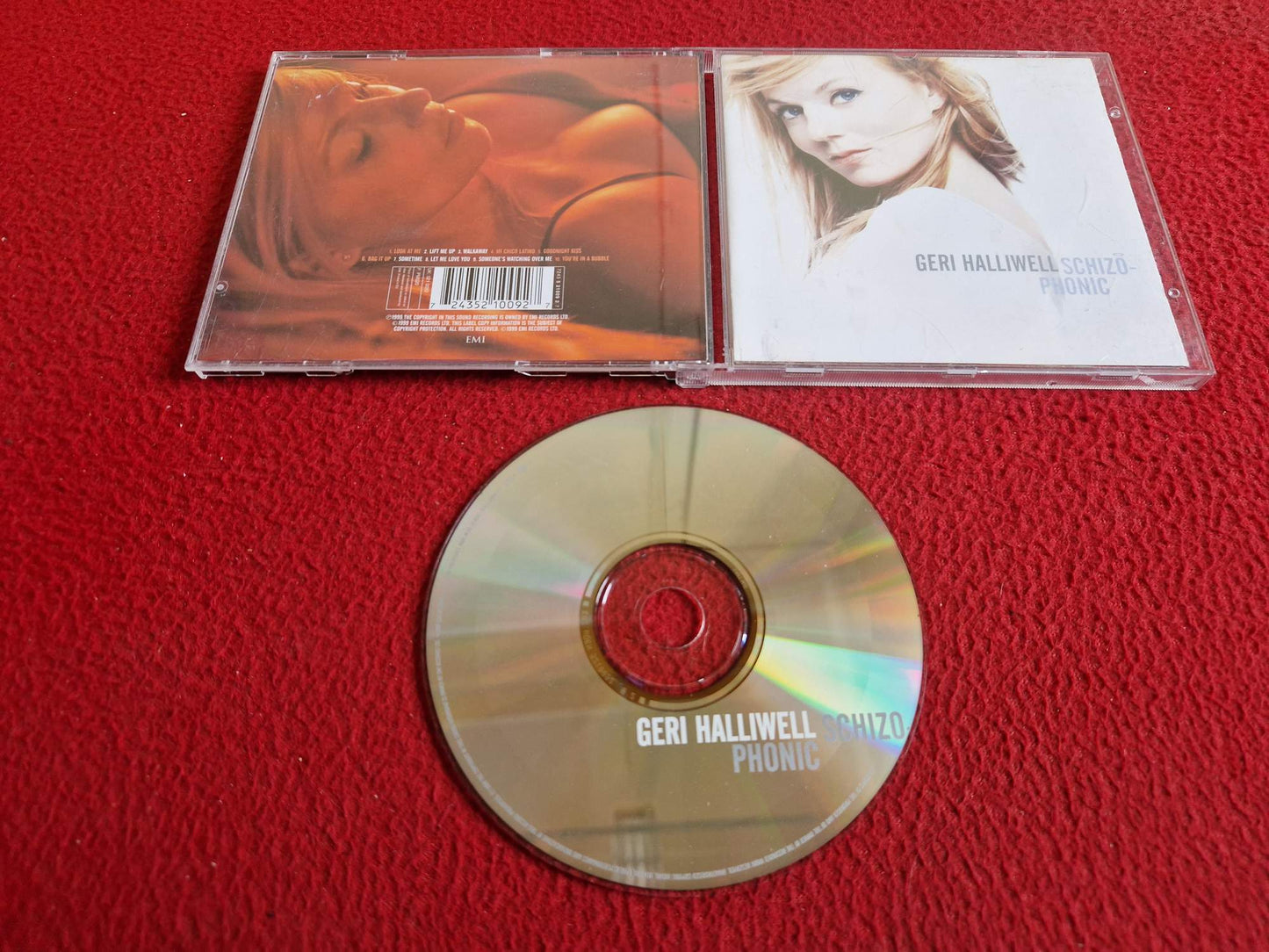 GERI HALLIWELL SCHIZOPHONIC CD