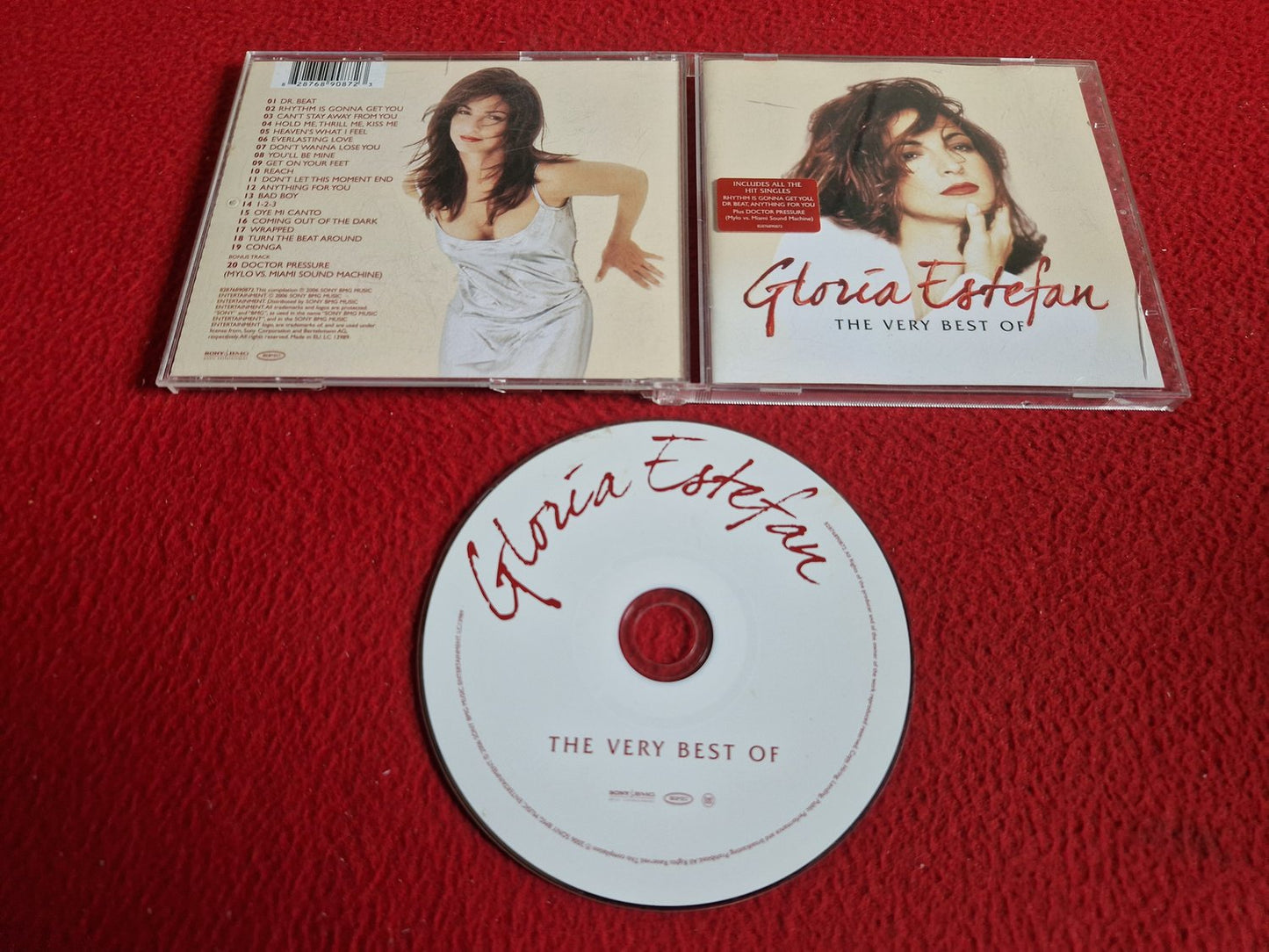 GLORIA ESTEFAN THE VERY BEST OF CD