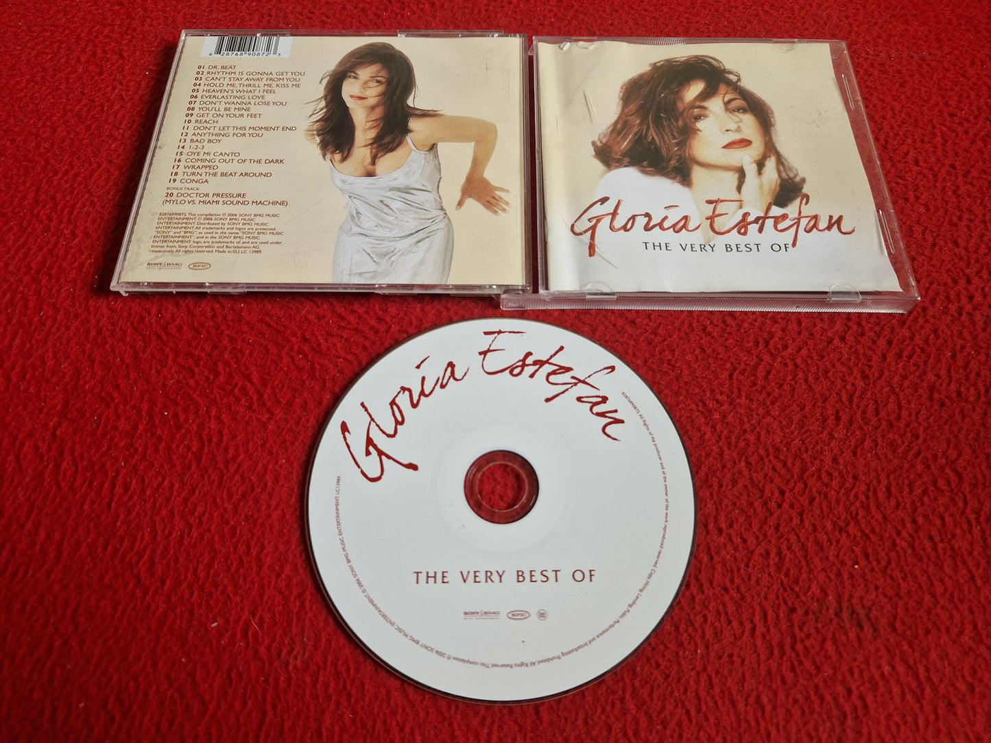 GLORIA ESTEFAN THE VERY BEST OF CD