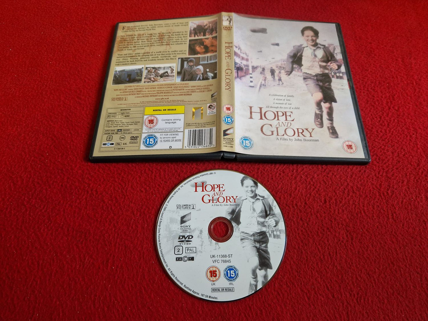 HOPE AND GLORY DVD
