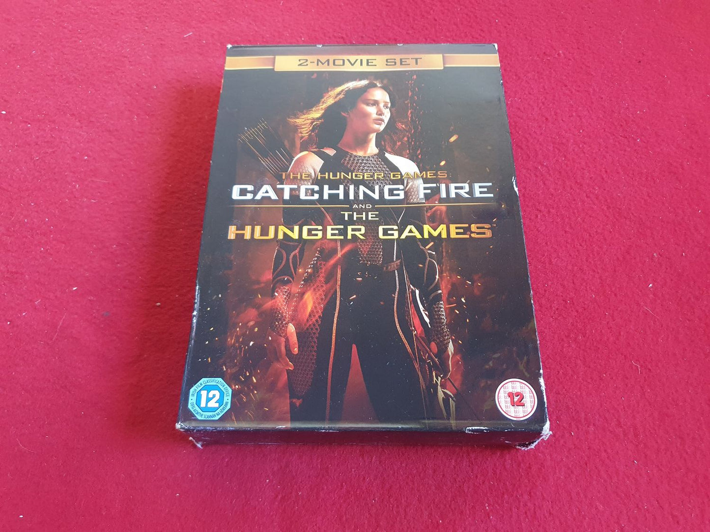 HUNGER GAMES / CATCHING FIRE BOX till DVD