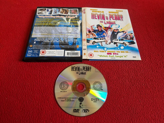 KEVIN & PERRY GO LARGE [ SNAPCASE ] DVD