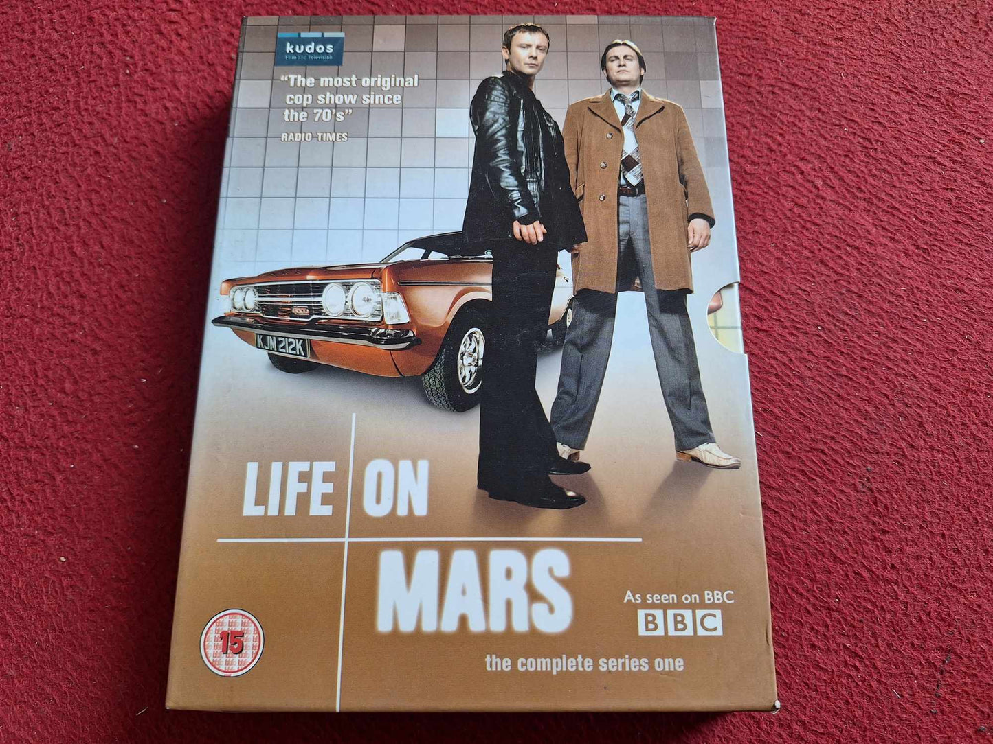 LIFE ON MARS SERIES 1 BOX DVD