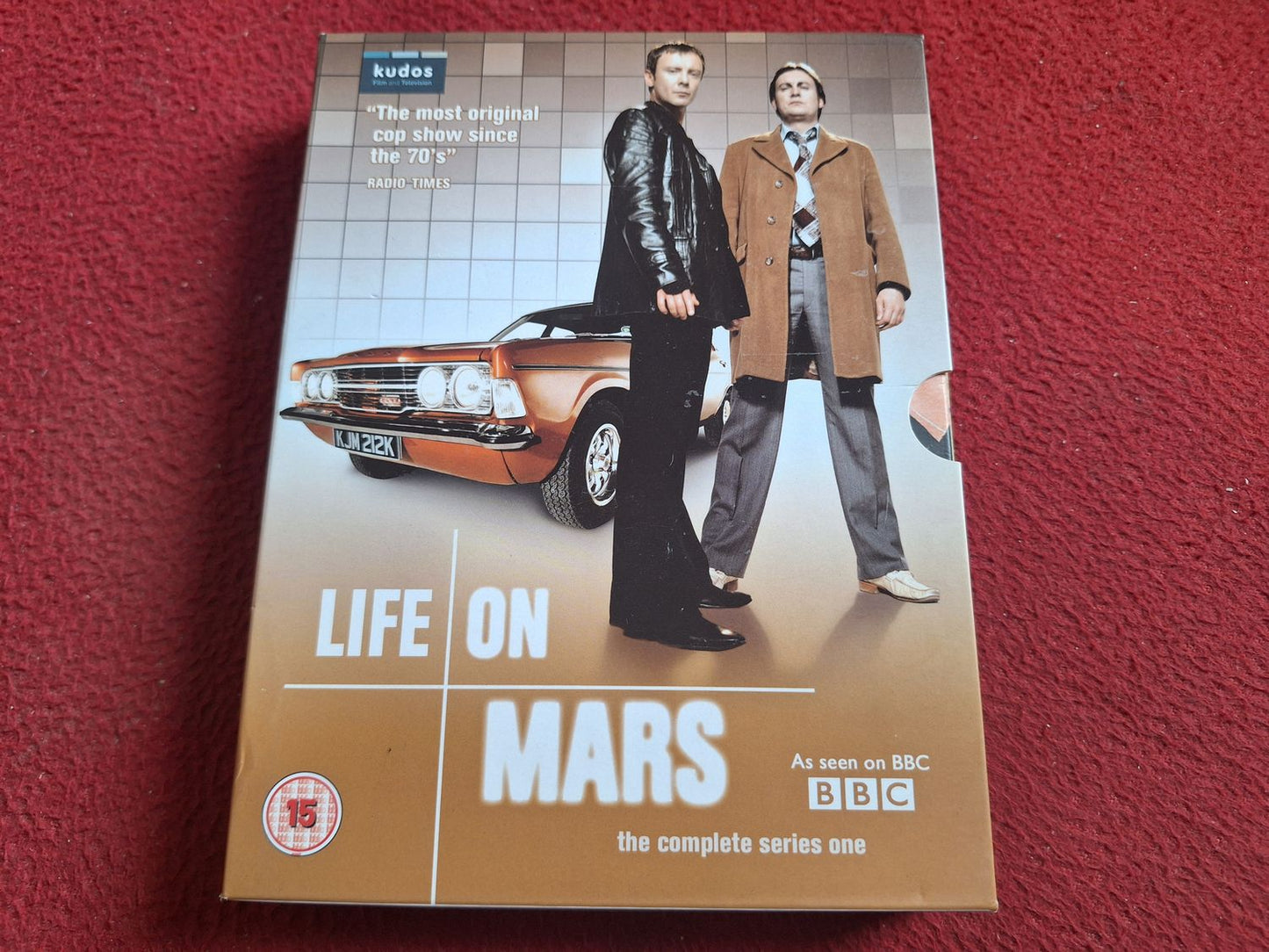 LIFE ON MARS SERIES 1 BOX DVD
