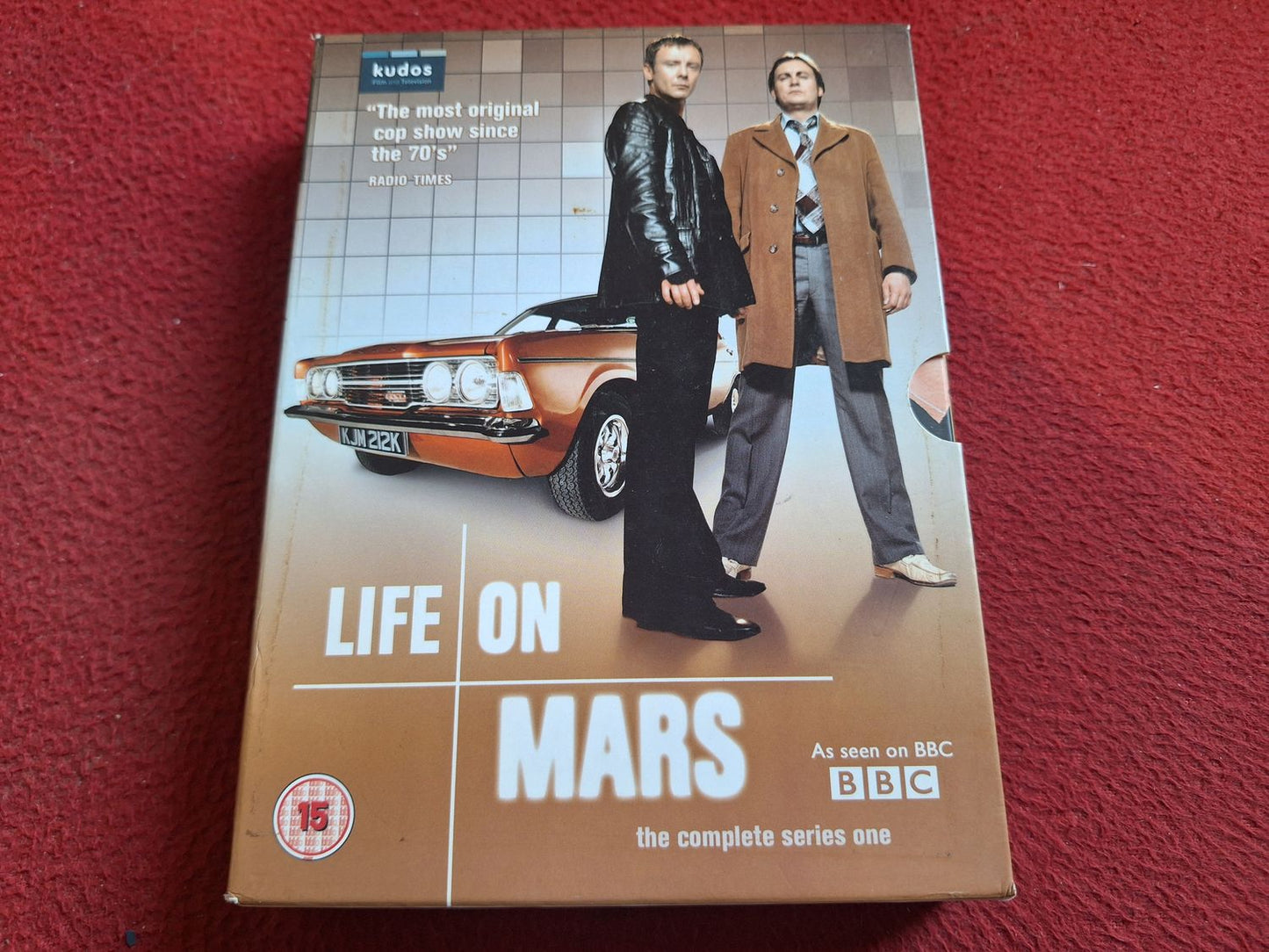 LIFE ON MARS SERIES 1 BOX DVD