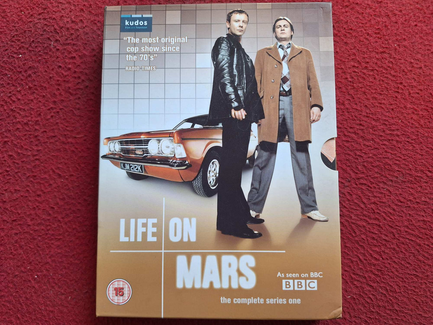 LIFE ON MARS SERIES 1 BOX DVD