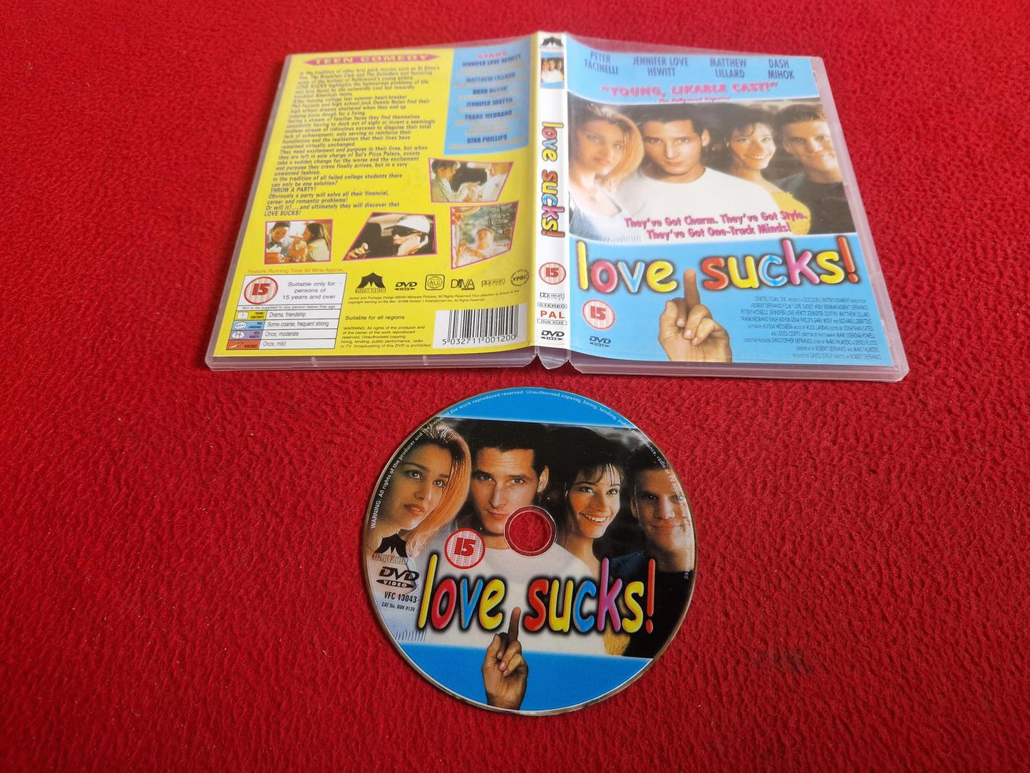 LOVE SUCKS! DVD