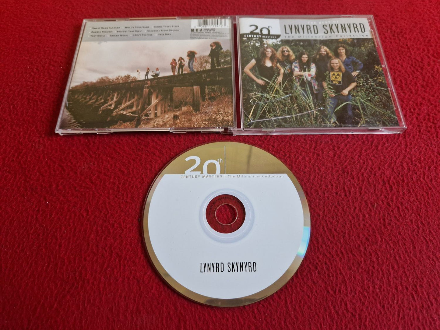 LYNYRD SKYNYRD THE BEST OF CD