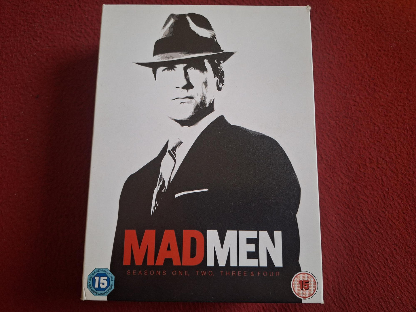 MAD MEN SEASON 1 - 4 BOX DVD