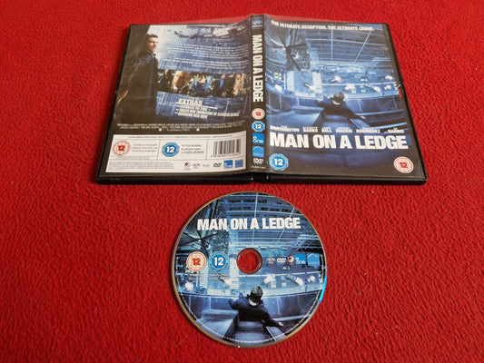 MAN ON A LEDGE DVD