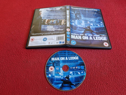MAN ON A LEDGE DVD