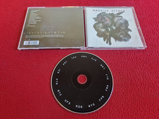 MASSIVE ATTACK COLLECTED THE BEST OF CD