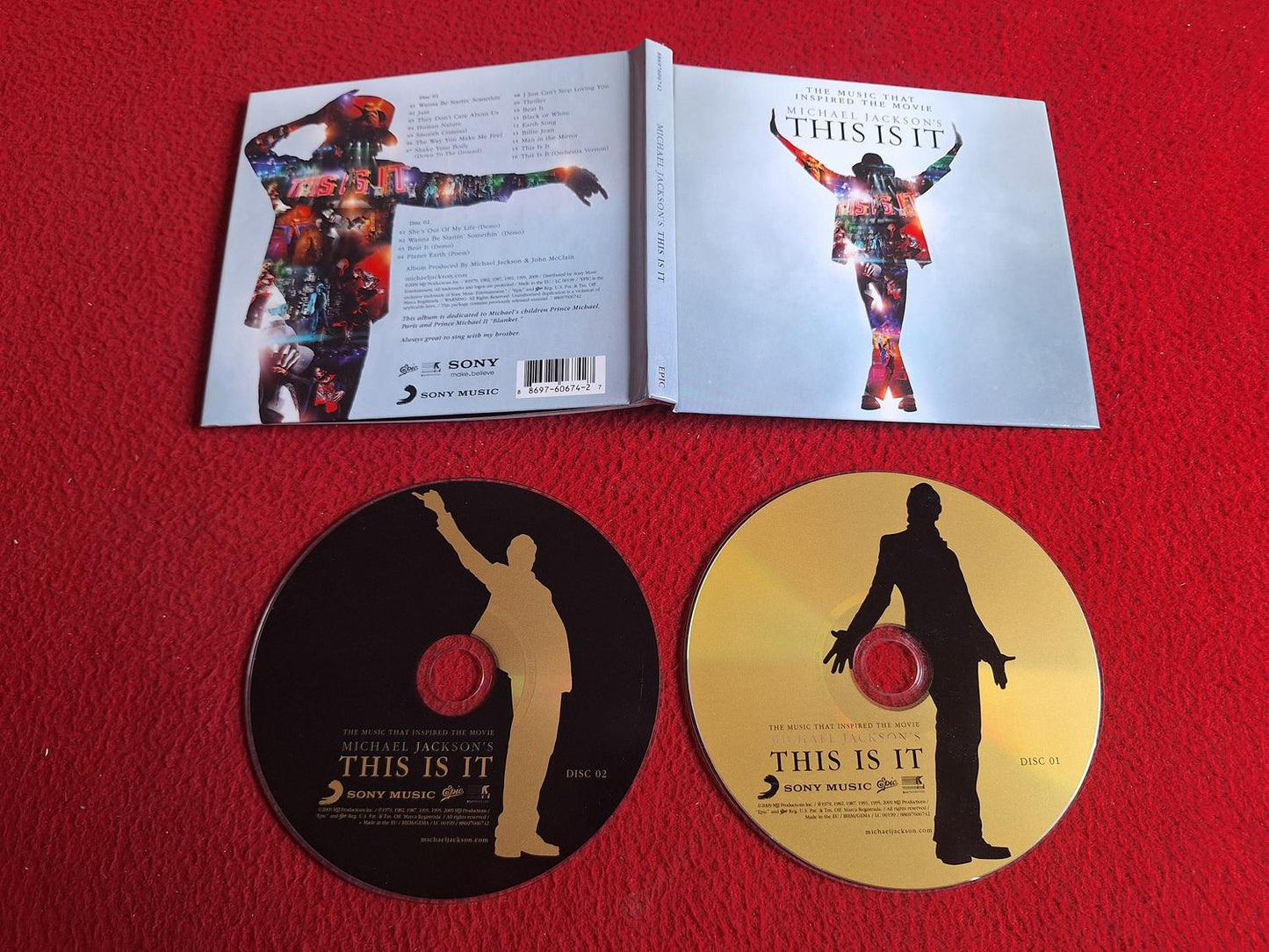 MICHAEL JACKSON THIS IS IT CD