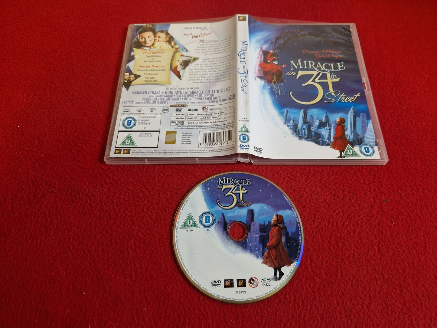 MIRACLE ON 34TH STREET DVD