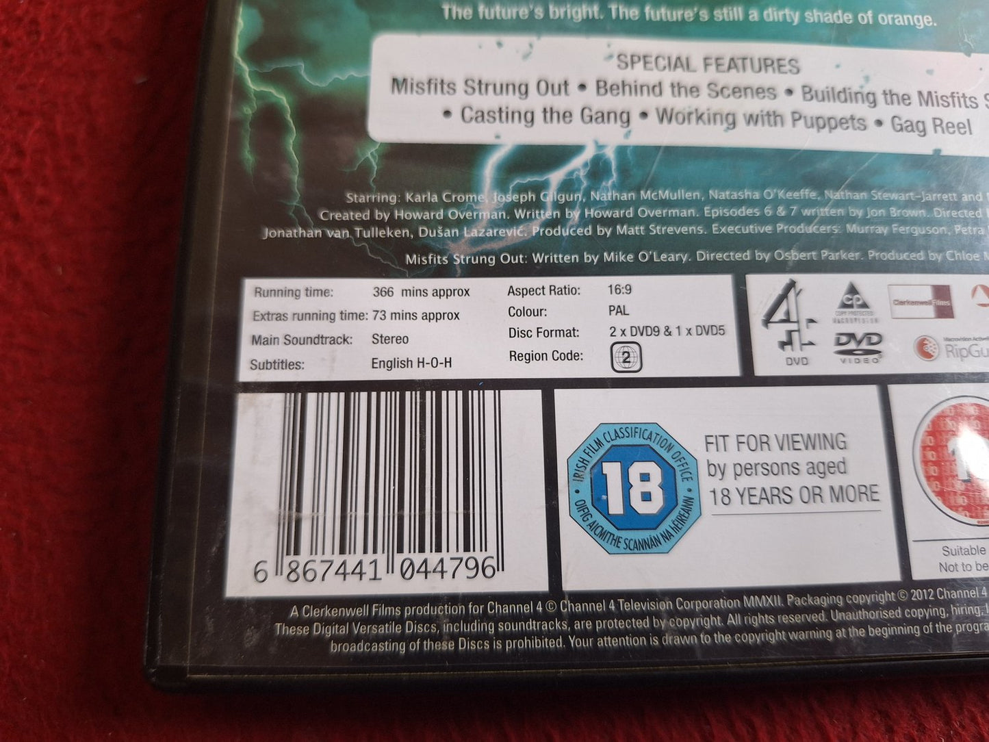 MISFITS SERIES 4 BOX DVD
