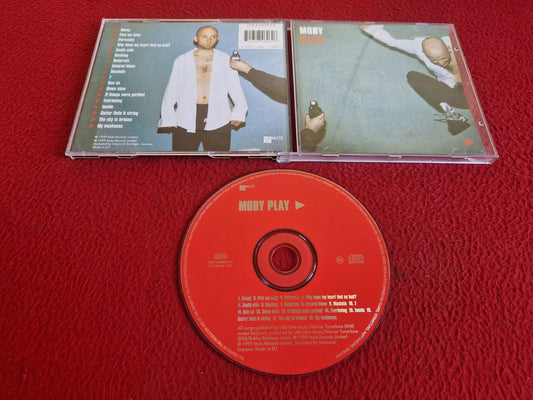MOBY PLAY CD