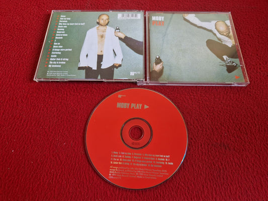 MOBY PLAY CD