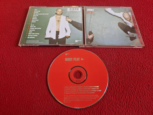 MOBY PLAY CD