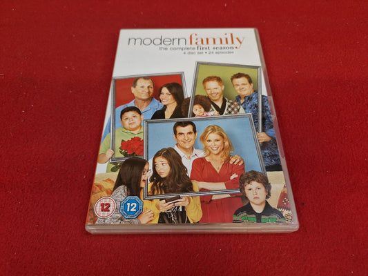 MODERN FAMILY THE COMPLETE SEASON 1 BOX till DVD