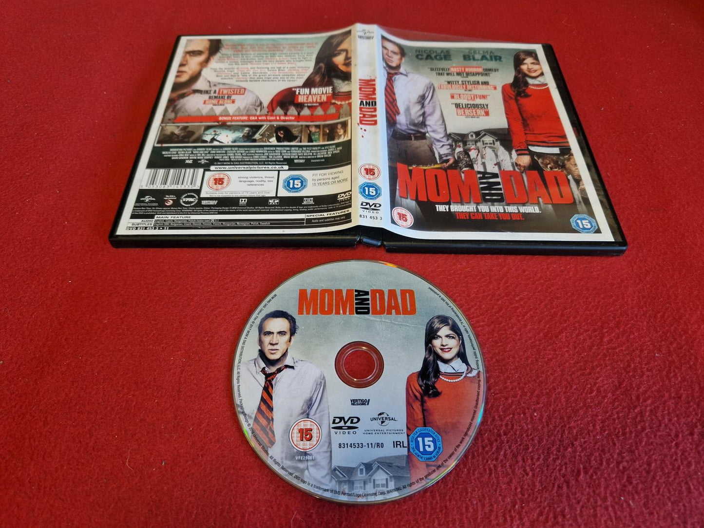 MOM AND DAD till DVD
