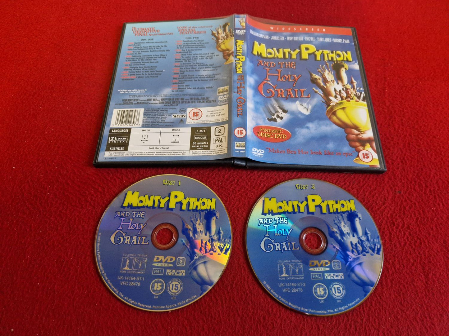 MONTY PYTHON AND THE HOLY GRAIL DVD
