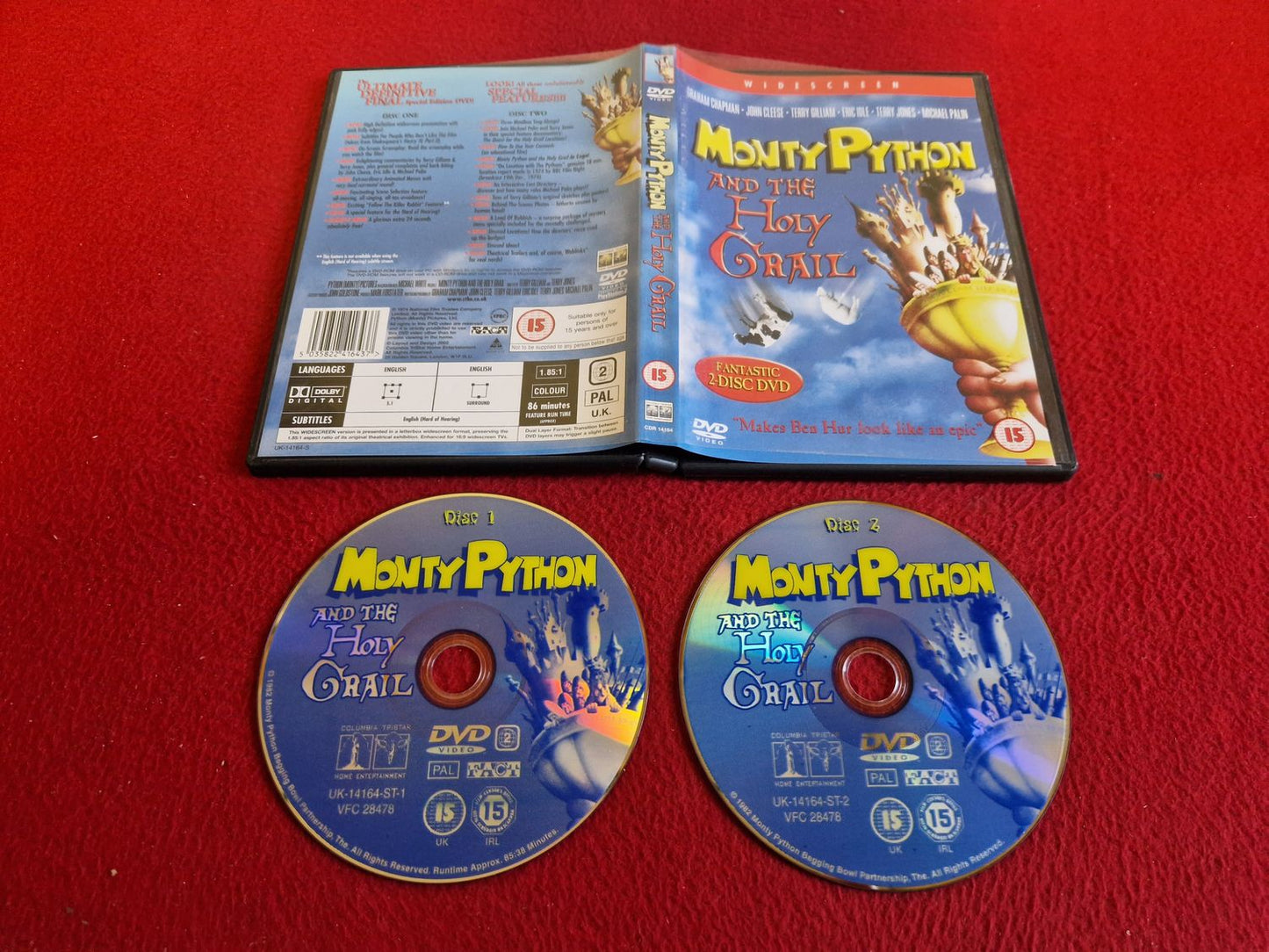 MONTY PYTHON AND THE HOLY GRAIL DVD