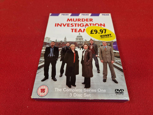 MURDER INVESTIGATION TEAM THE COMPLETE SERIES 1 BOX till DVD