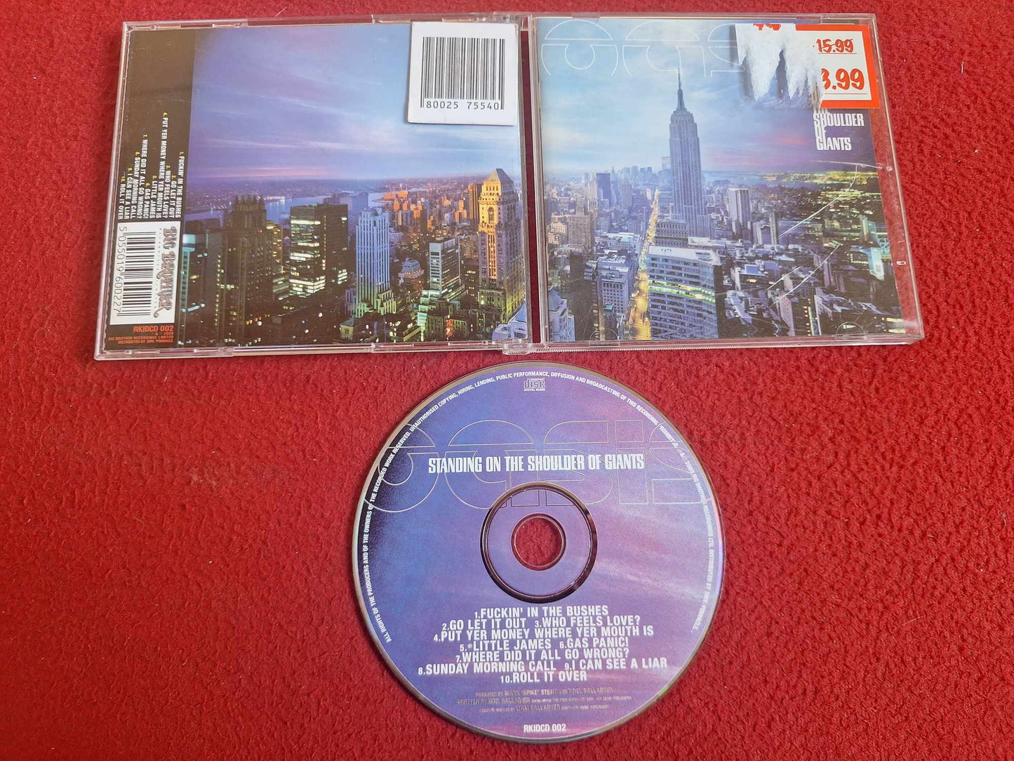 OASIS STANDING ON THE SHOULDER OF GIANTS CD