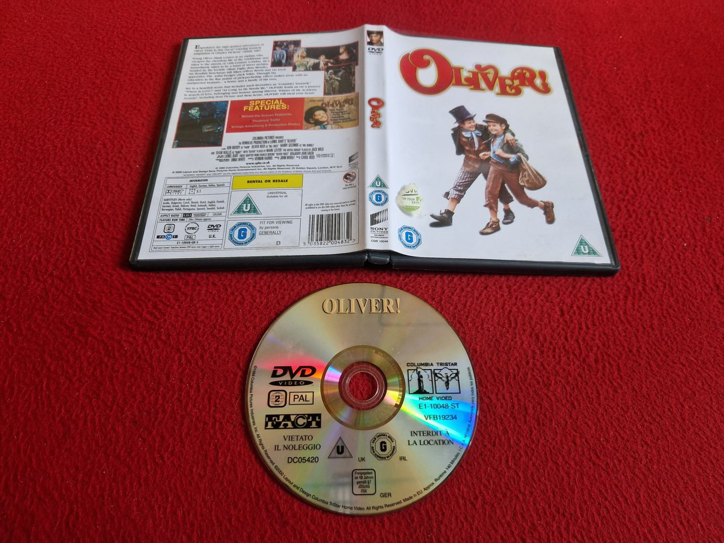 OLIVER! DVD