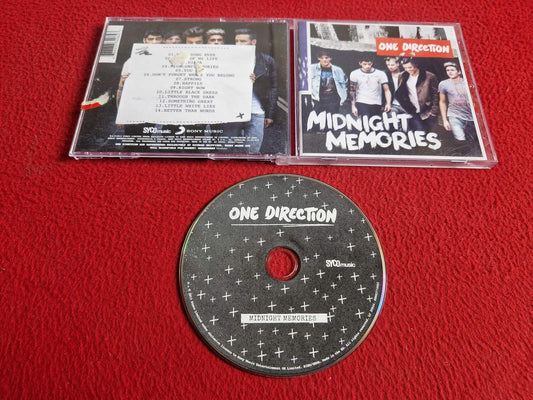 ONE DIRECTION MIDNIGHT MEMORIES CD