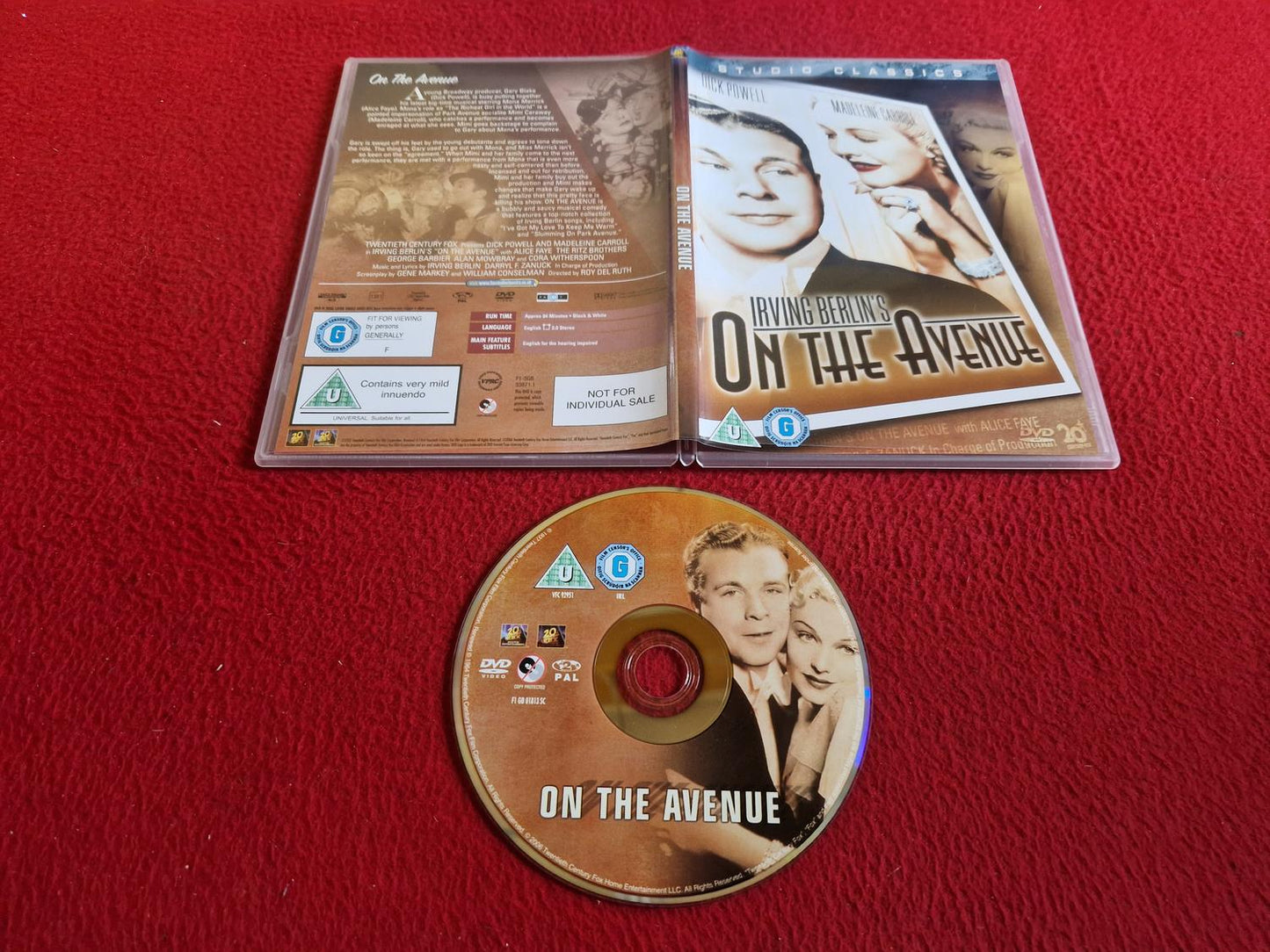 ON THE AVENUE DVD